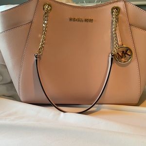 Michael Kors pink large jet set tote